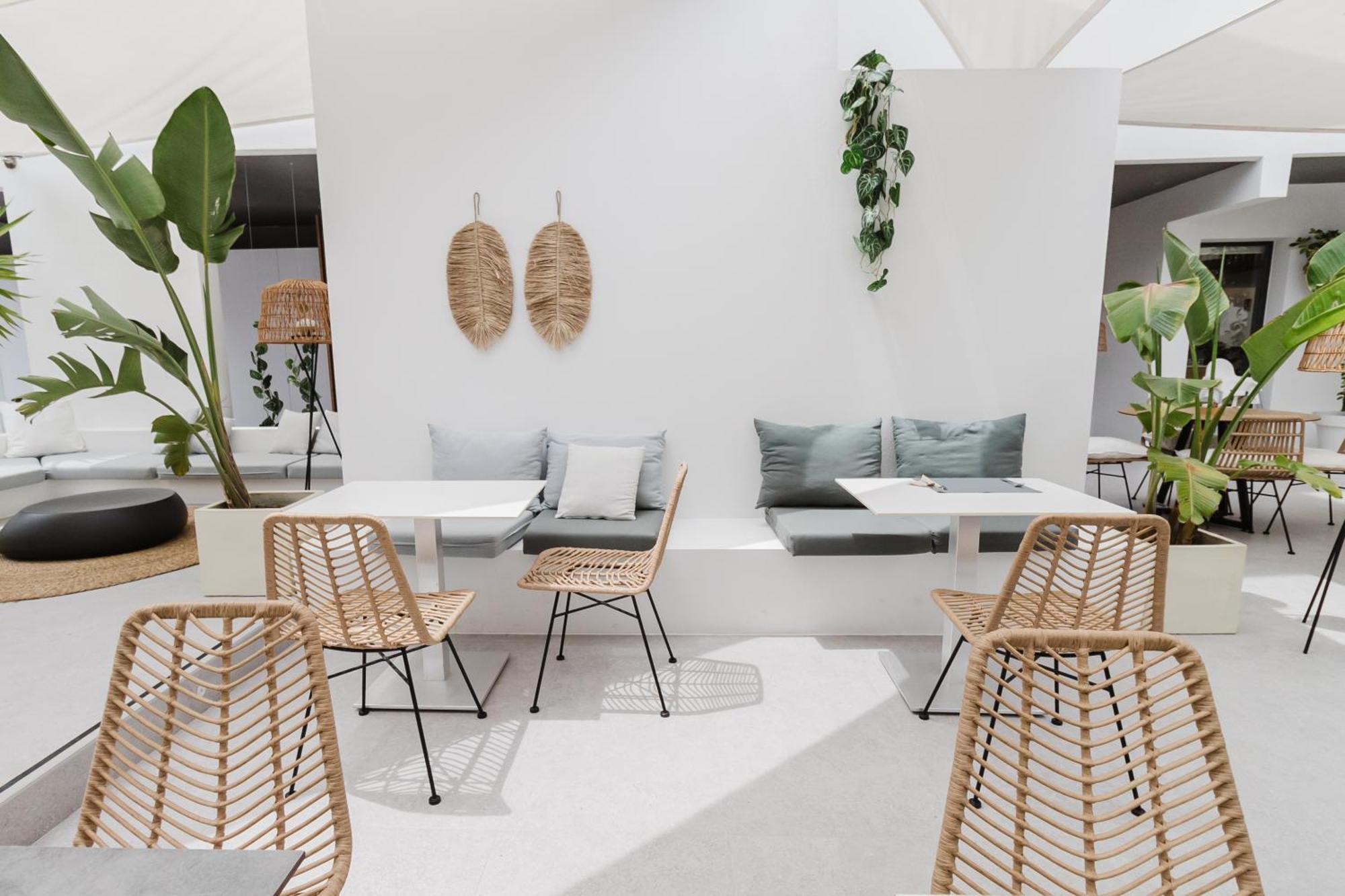 Apartamentos Es Pujols - Emar Hotels Zewnętrze zdjęcie