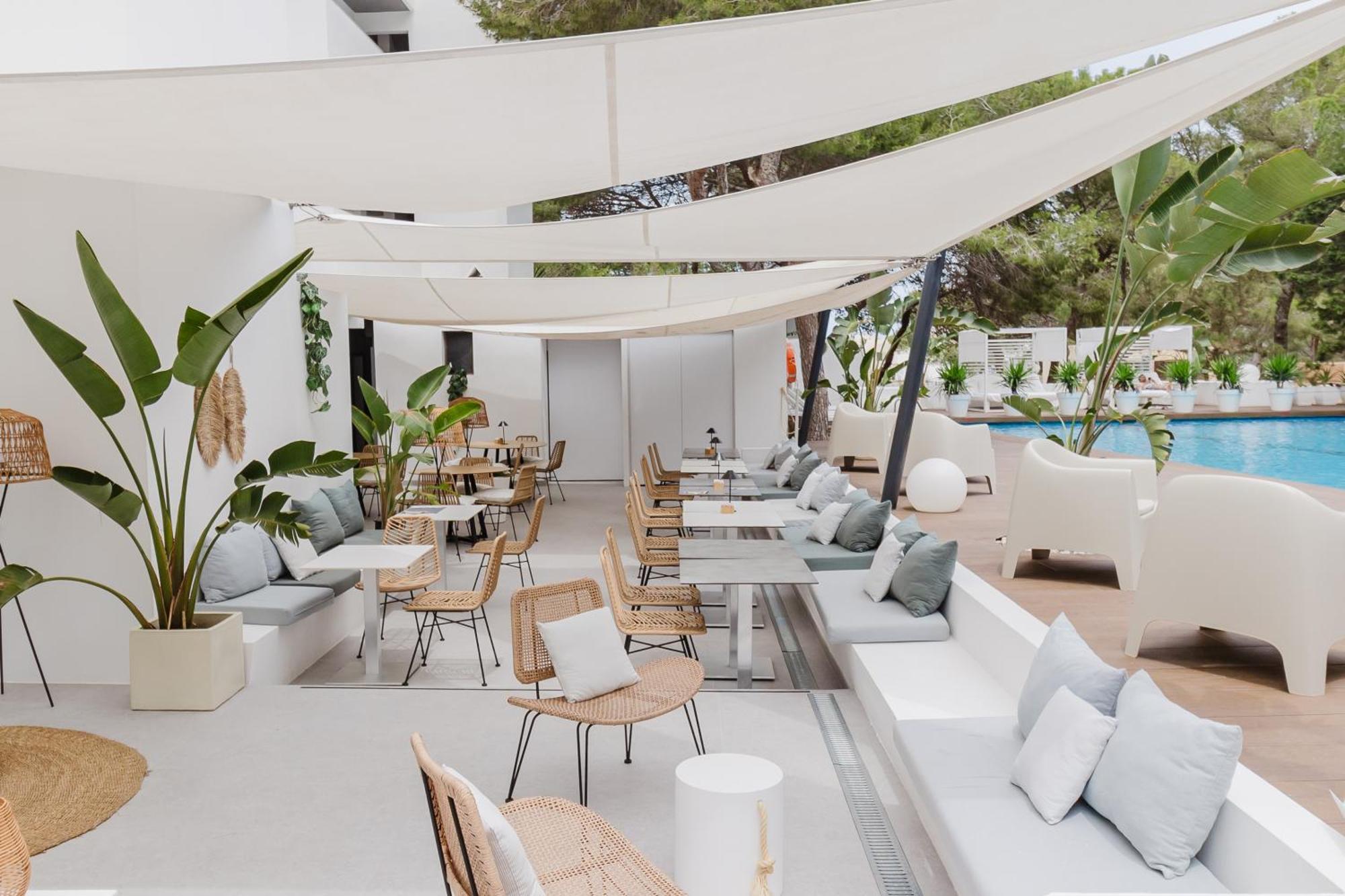 Apartamentos Es Pujols - Emar Hotels Zewnętrze zdjęcie